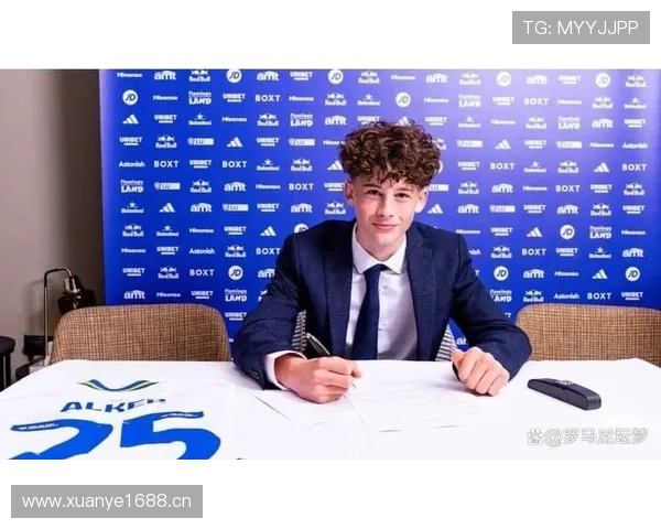 贝林厄姆16岁职业赛场早期成名历程解析