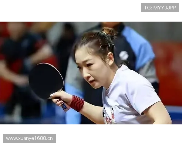 刘诗雯又被拍到深夜健身房，一个人凑热闹还是另有隐情？