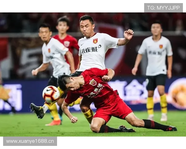 阿瑙托维奇从英超到中超的职业轨迹与状态提升分析